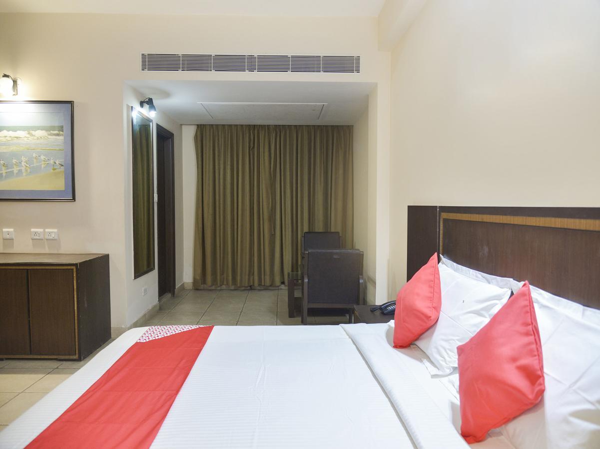 ماندارموني Oyo 15149 Hotel Ajoy Minar المظهر الخارجي الصورة