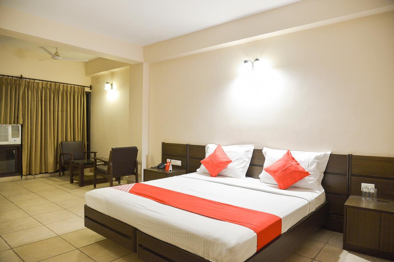 ماندارموني Oyo 15149 Hotel Ajoy Minar المظهر الخارجي الصورة
